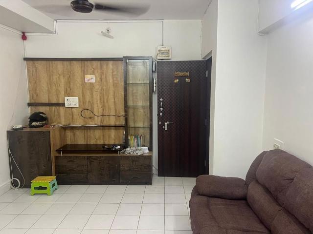 Resale | 2 BHK + 605 Sq.Ft. Apartment in Matunga East