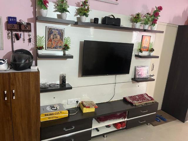 Resale | 2 BHK 605 Sq.Ft. Apartment in Suncity Avenue 102