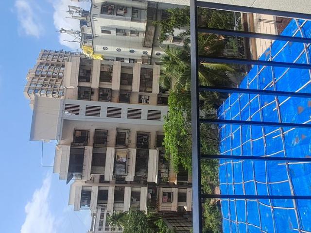 Resale | 2 BHK + 600 Sq.Ft. Apartment in Malad West