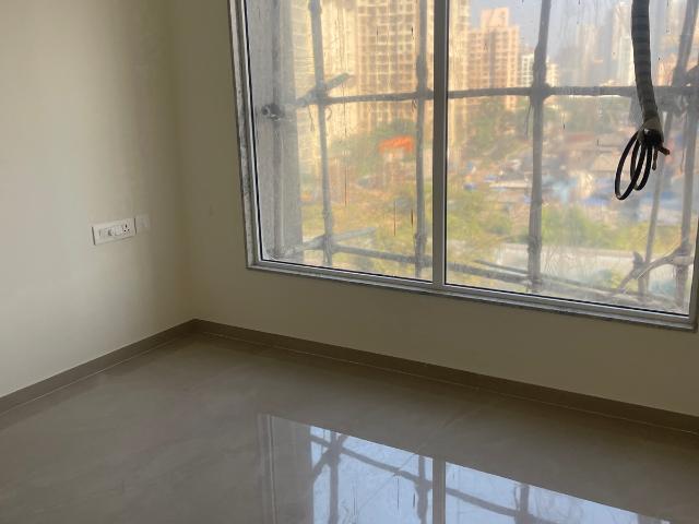 Resale | 2 BHK 600 Sq.Ft. Apartment in Micro Srishti