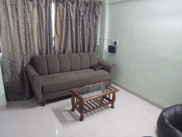 Resale | 2 BHK 600 Sq.Ft. Apartment in Modi House Andheri