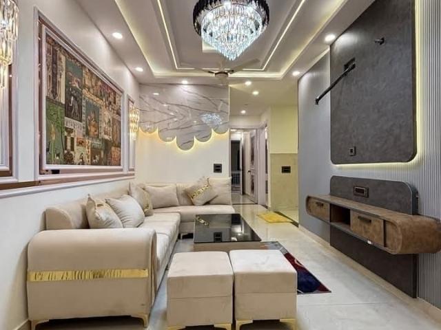 Resale | 2 BHK 600 Sq.Ft. Apartment in Palam Colony