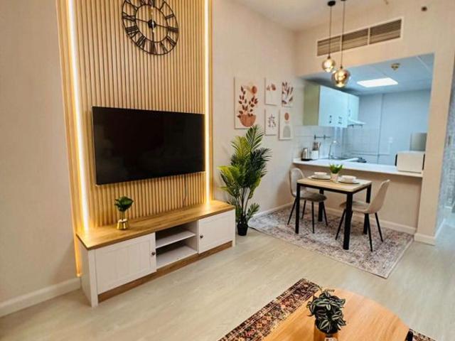Resale | 2 BHK 601 Sq.Ft. Apartment in Dosti Nest