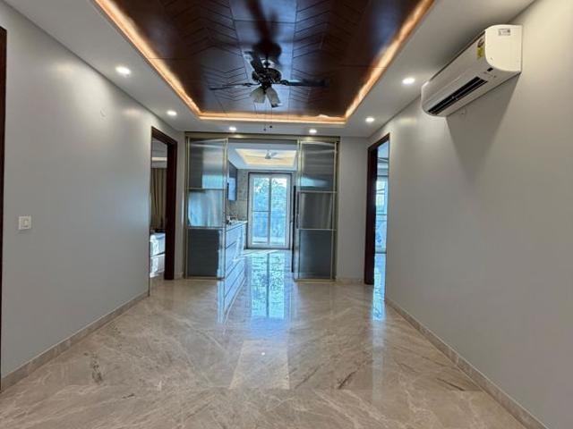 Resale | 2 BHK 616 Sq.Ft. Apartment in Pyramid Urban Homes 2