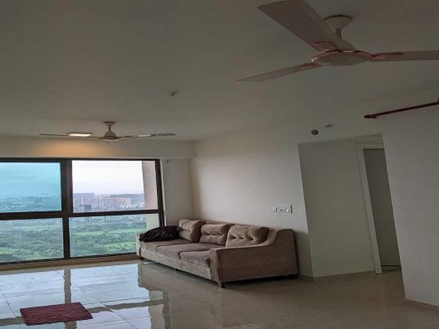 Resale | 2 BHK 616 Sq.Ft. Apartment in Runwal Bliss