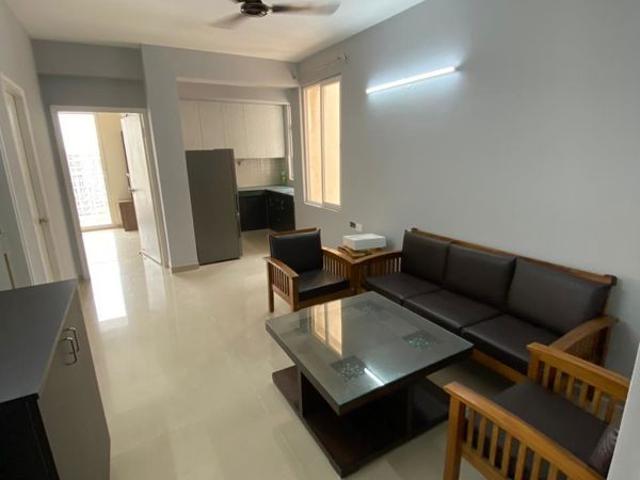 Resale | 2 BHK 618 Sq.Ft. Apartment in Shree Vardhman Green Court
