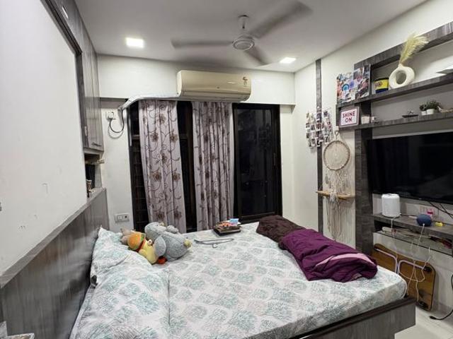 Resale | 2 BHK 610 Sq.Ft. Apartment in Neptune Horizon Point