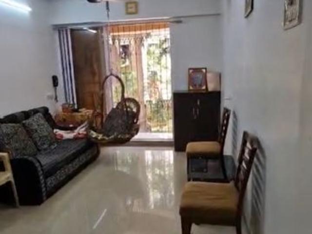 Resale | 2 BHK 620 Sq.Ft. Apartment in Shree Shashwat CHS