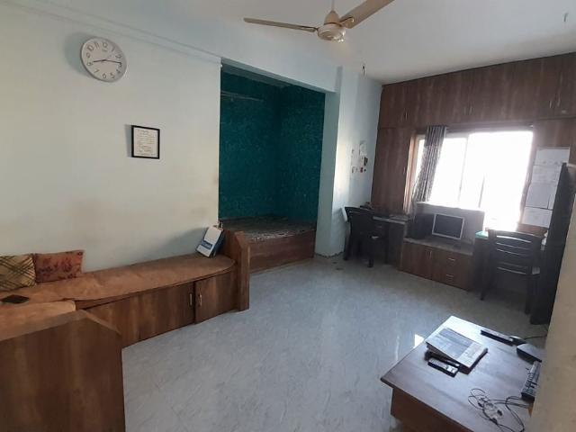 Resale | 2 BHK 621 Sq.Ft. Apartment in Sinhagad Road
