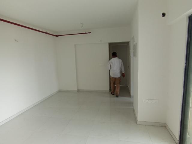 Resale | 2 BHK 622 Sq.Ft. Apartment in Runwal Gardens Phase I