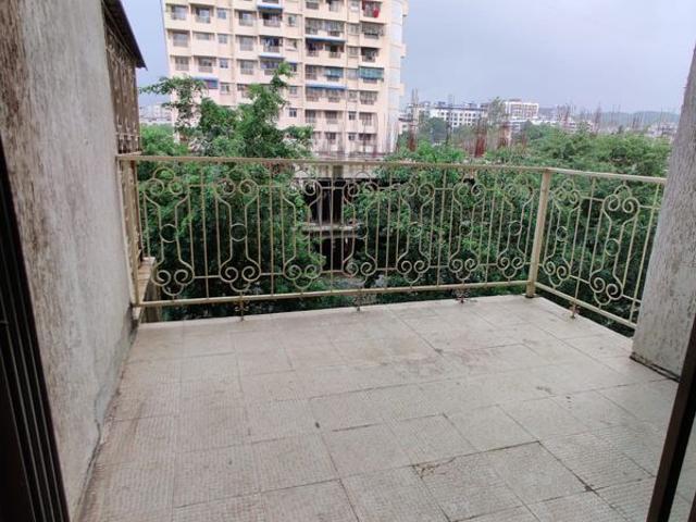 Resale | 2 BHK 623 Sq.Ft. Apartment in Pranjee Garden City