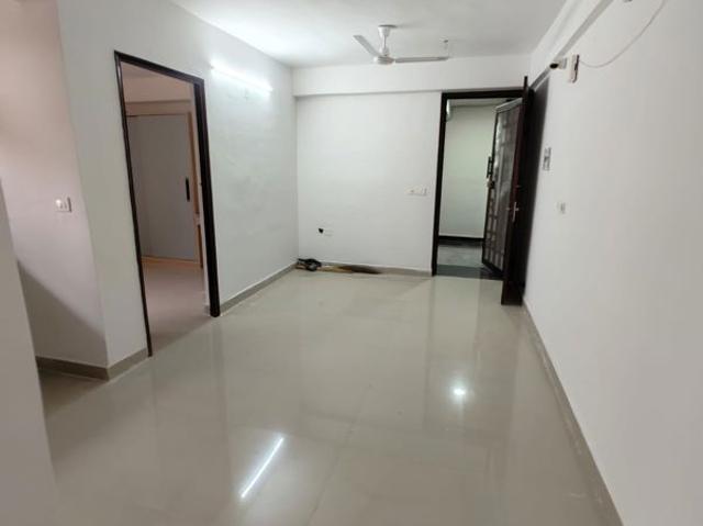 Resale | 2 BHK 634 Sq.Ft. Apartment in Signature Global Solera 2