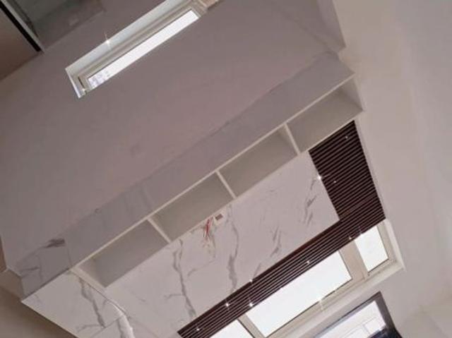 Resale | 2 BHK + 635 Sq.Ft. Apartment in Suncity Avenue 76