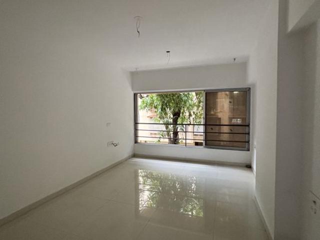 Resale | 2 BHK 638 Sq.Ft. Apartment in Sheela Smruti Apartment