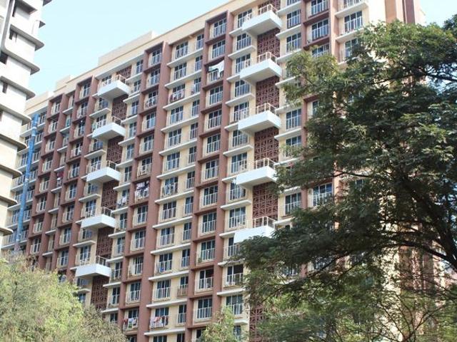 Resale | 2 BHK + 631 Sq.Ft. Apartment in Veena Serenity