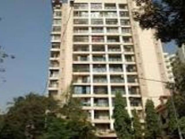 Resale | 2 BHK 646 Sq.Ft. Apartment in Diamond Garden