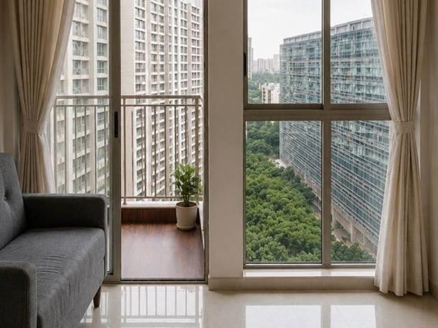 Resale | 2 BHK 648 Sq.Ft. Apartment in Dosti Group Planet North P180