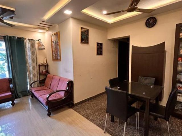 Resale | 2 BHK 648 Sq.Ft. Apartment in Siddhi Highland Park