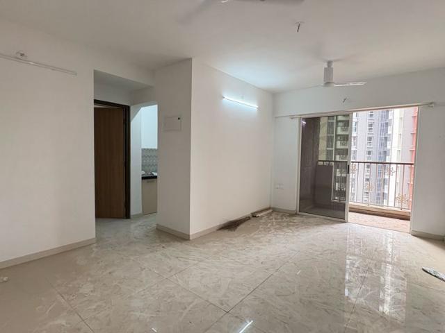 Resale | 2 BHK 656 Sq.Ft. Apartment in Lodha Codename Premier