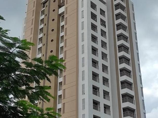 Resale | 2 BHK 656 Sq.Ft. Apartment in Rashi Tower