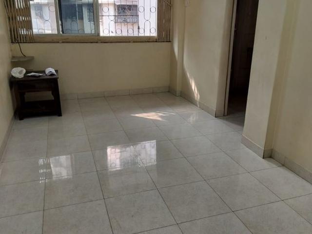 Resale | 2 BHK 650 Sq.Ft. Apartment in Andheri West