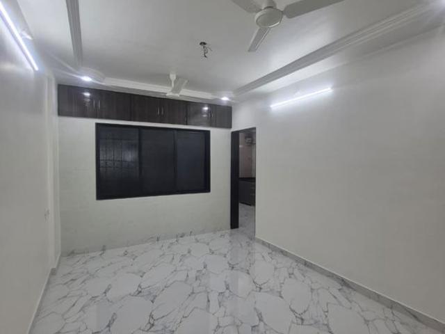 Resale | 2 BHK 650 Sq.Ft. Apartment in Ankur Enclave