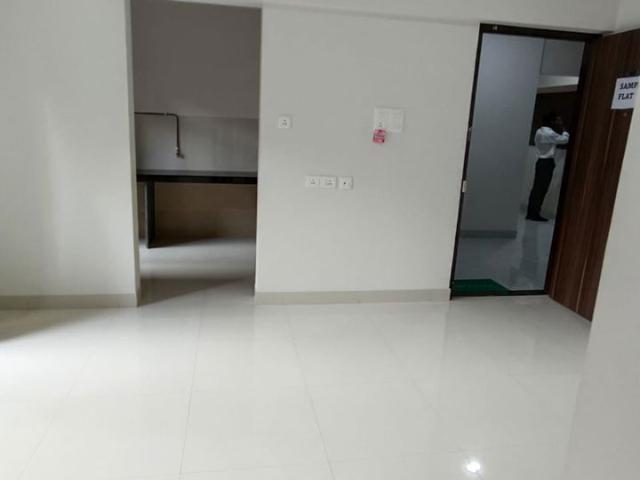 Resale | 2 BHK 650 Sq.Ft. Apartment in Ashar Metro Towers