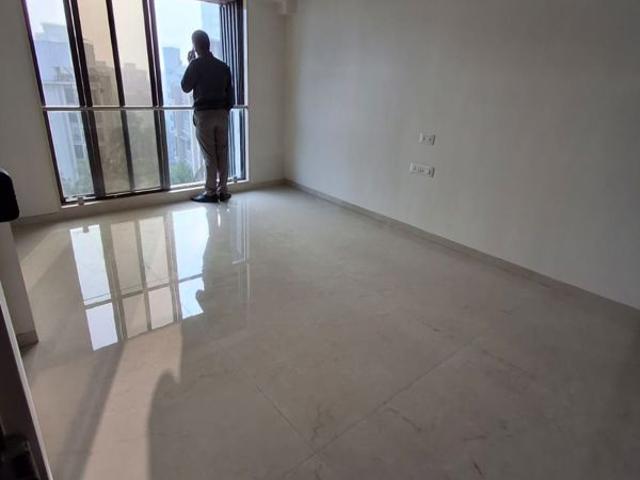 Resale | 2 BHK 650 Sq.Ft. Apartment in Chembur