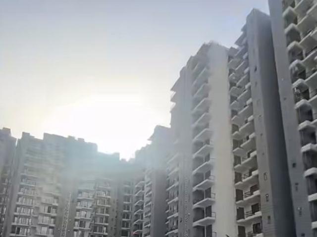 Resale | 2 BHK 650 Sq.Ft. Apartment in Conscient Habitat