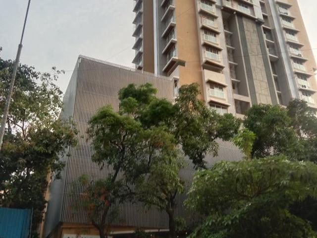 Resale | 2 BHK 650 Sq.Ft. Apartment in Mahavir Sagar CHS Borivali