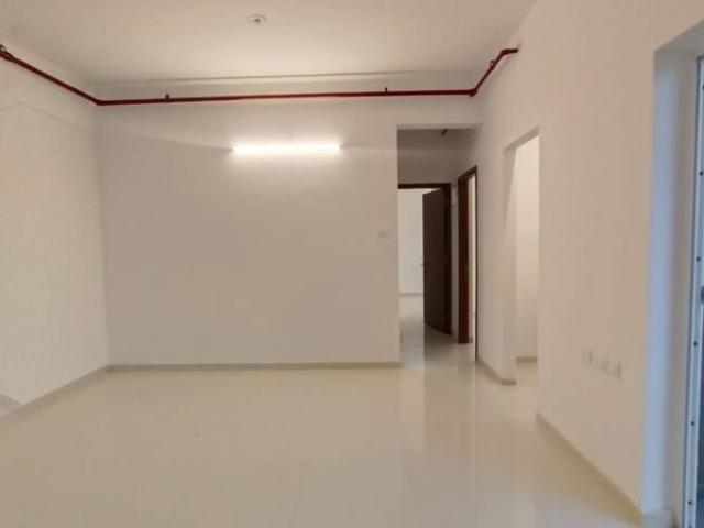 Resale | 2 BHK 666 Sq.Ft. Apartment in Runwal The Central Park