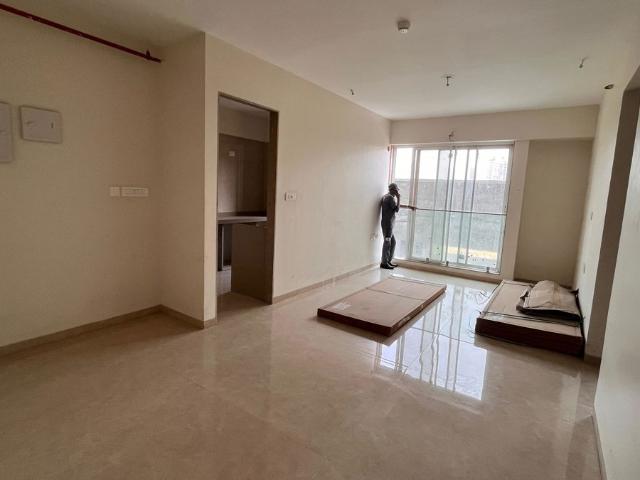 Resale | 2 BHK 662 Sq.Ft. Apartment in Dosti Mezzo 22