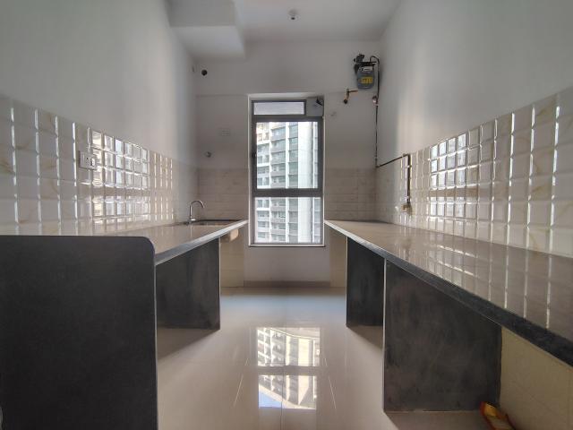 Resale | 2 BHK 663 Sq.Ft. Apartment in Kalpataru Immensa D