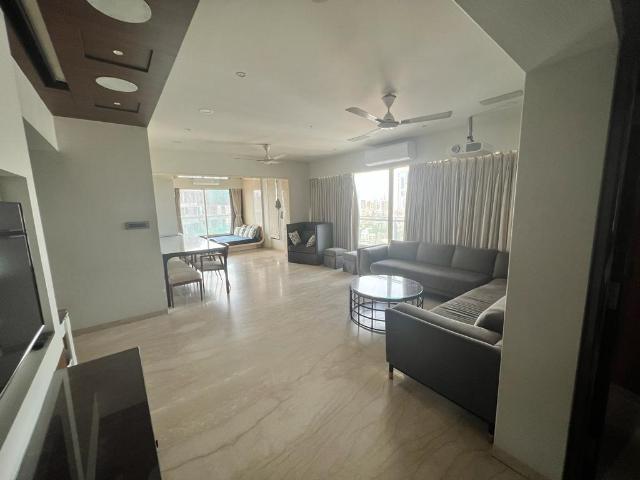 Resale | 2 BHK 675 Sq.Ft. Apartment in Options Avenue 14