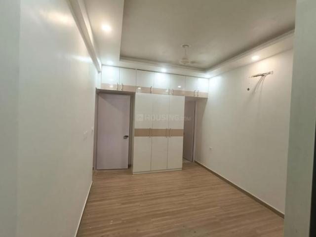 Resale | 2 BHK 678 Sq.Ft. Apartment in Pyramid Midtown