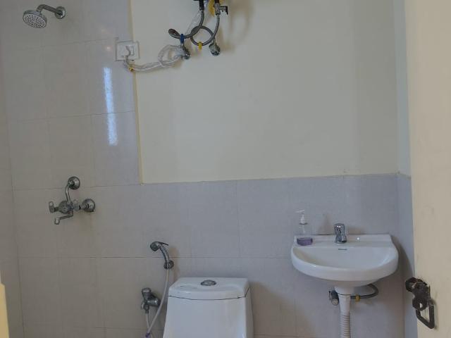 Resale | 2 BHK 679 Sq.Ft. Apartment in Pyramid Urban Homes 3