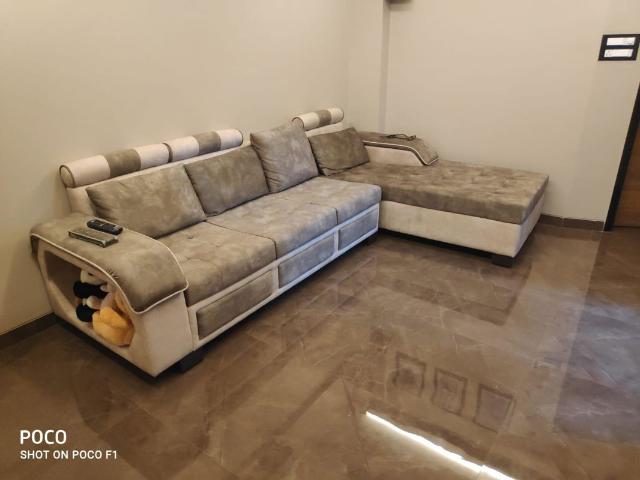 Resale | 2 BHK + 670 Sq.Ft. Apartment in Dadar East