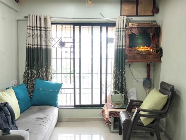 Resale | 2 BHK 670 Sq.Ft. Apartment in Puraniks Kavya Dhara CHS