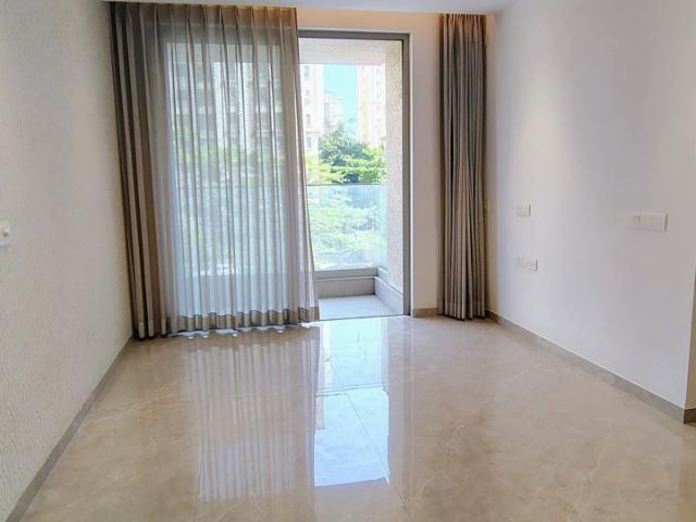Resale | 2 BHK + 671 Sq.Ft. Apartment in Hiranandani Estate Falcon