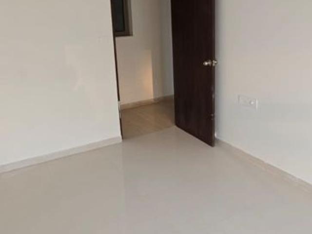 Resale | 2 BHK 672 Sq.Ft. Apartment in Kalpataru Paramount