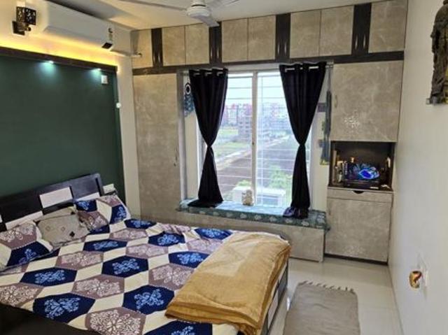 Resale | 2 BHK 684 Sq.Ft. Apartment in Golden Winds