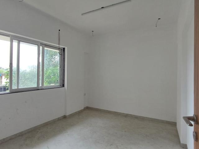 Resale | 2 BHK 688 Sq.Ft. Apartment in Chembur
