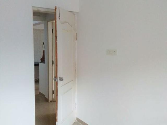 Resale | 2 BHK 680 Sq.Ft. Apartment in Essen Shonest Towers