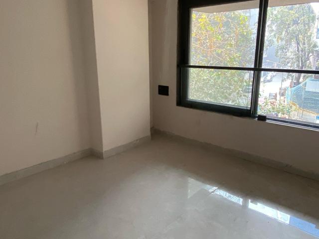 Resale | 2 BHK 681 Sq.Ft. Apartment in Kandivali West