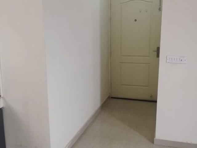 Resale | 2 BHK 699 Sq.Ft. Apartment in Pyramid Midtown