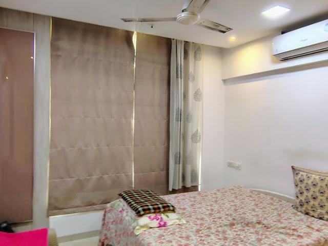 Resale | 2 BHK + 704 Sq.Ft. Apartment in Hiranandani Estate Barca