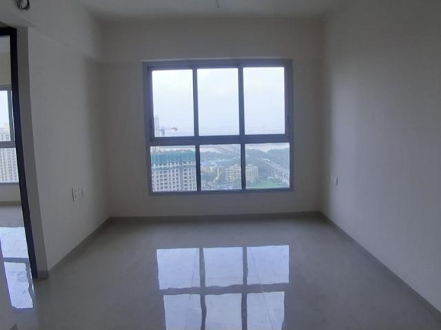 Resale | 2 BHK 708 Sq.Ft. Apartment in Piramal Vaikunth