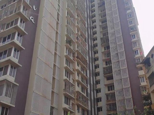 Resale | 2 BHK 708 Sq.Ft. Apartment in Romell Diva