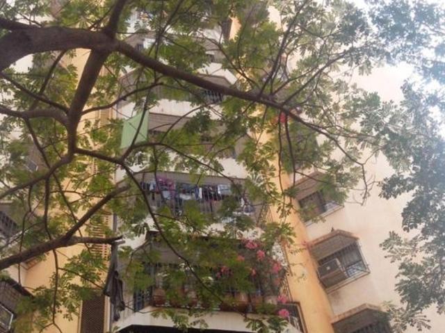 Resale | 2 BHK 709 Sq.Ft. Apartment in Raval Tower Andheri