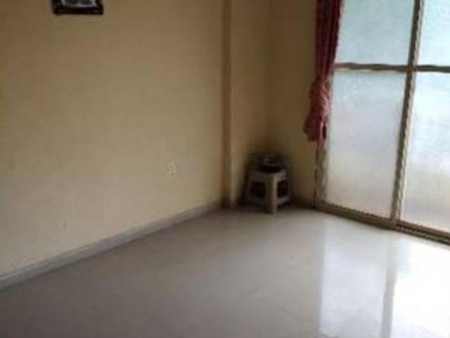 Resale | 2 BHK 700 Sq.Ft. Apartment in Titwala